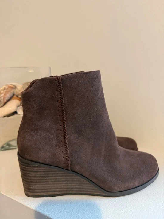 NWOB TOMS Joanna Wedge Bootie - Picture 3 of 6